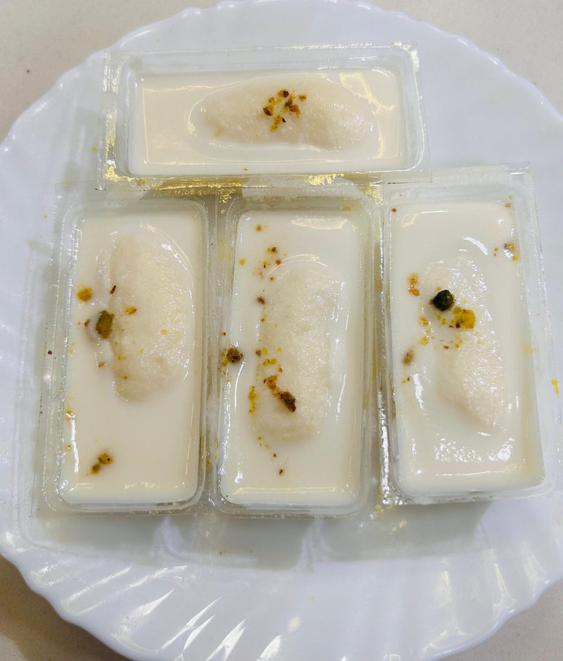 White Malai Chomchom