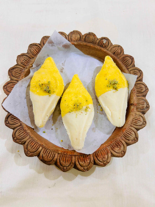 Two-in-one Sandesh